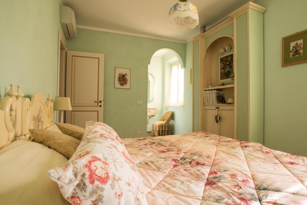 Bed and Breakfast Il Poggianino à Poggio Berni Extérieur photo