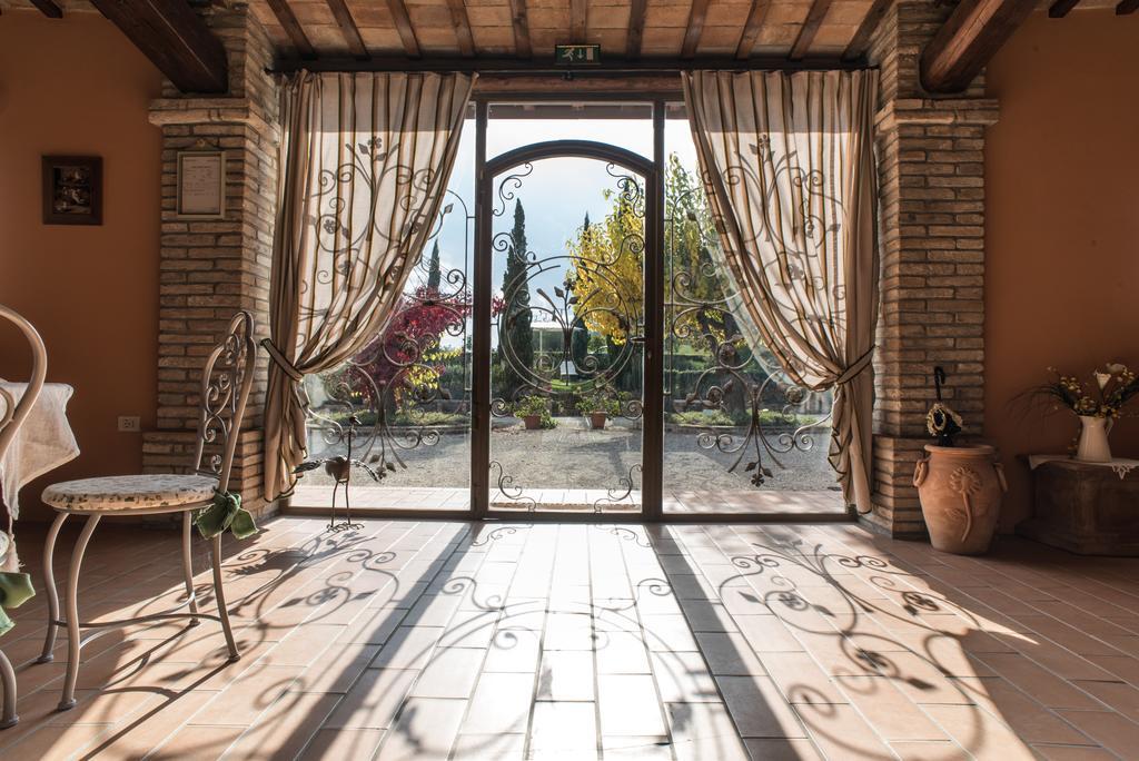 Bed and Breakfast Il Poggianino à Poggio Berni Extérieur photo