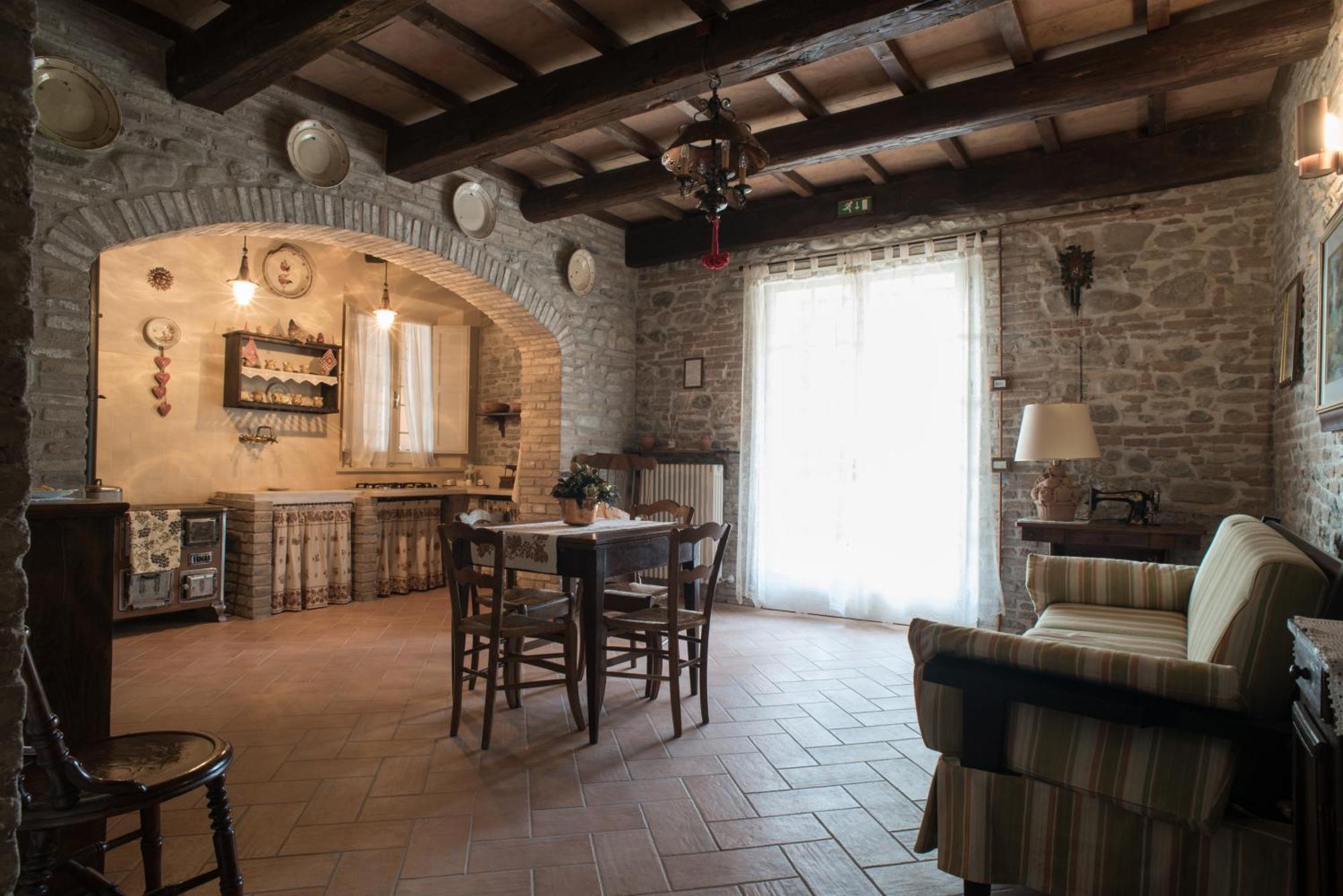 Bed and Breakfast Il Poggianino à Poggio Berni Extérieur photo
